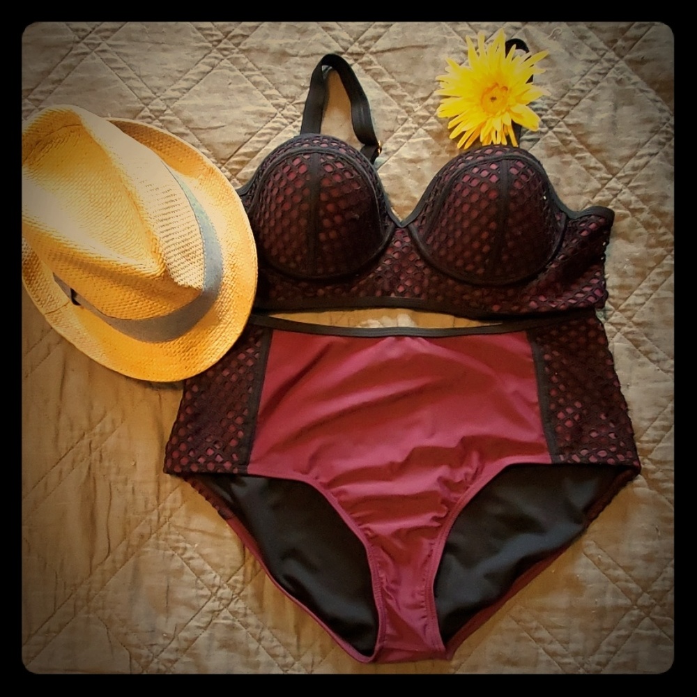 NWOT - Madame Aubergine underwire bikini